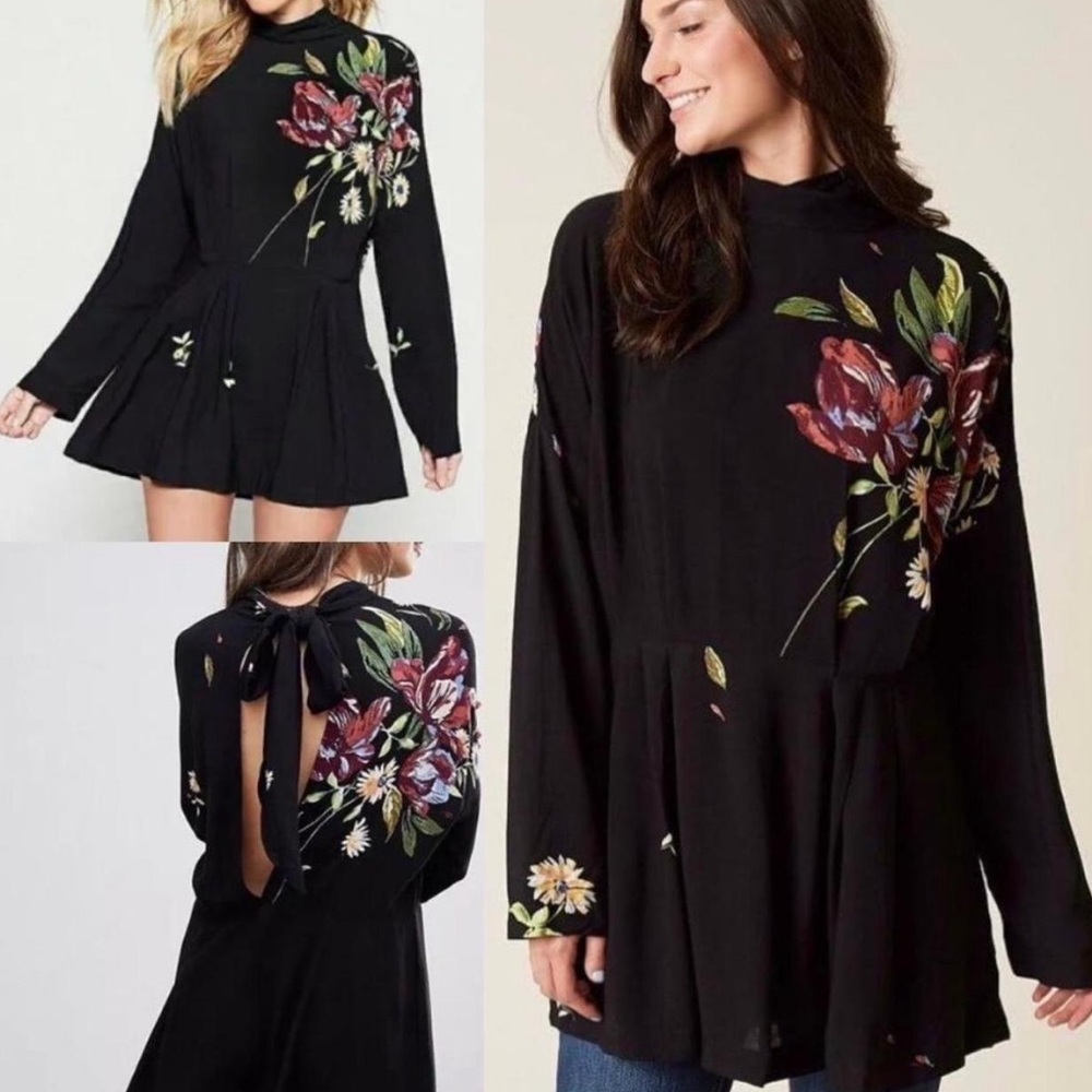 Free People. Size Small. Backless mini dress with beautiful floral patterns